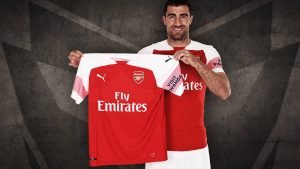 arsenal-sign-sokratis-papastathopoulos