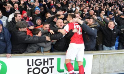 olivier-giroud-arsenal-fans