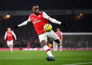 Alexandre-Lacazette-Arsenal-vs-Manchester-United